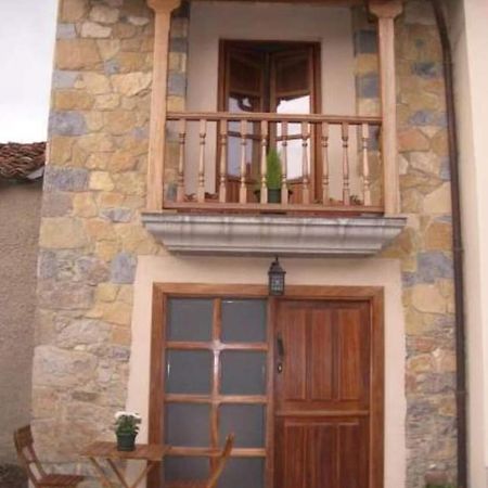 Вилла Casa Rural La Casina Sariego Экстерьер фото