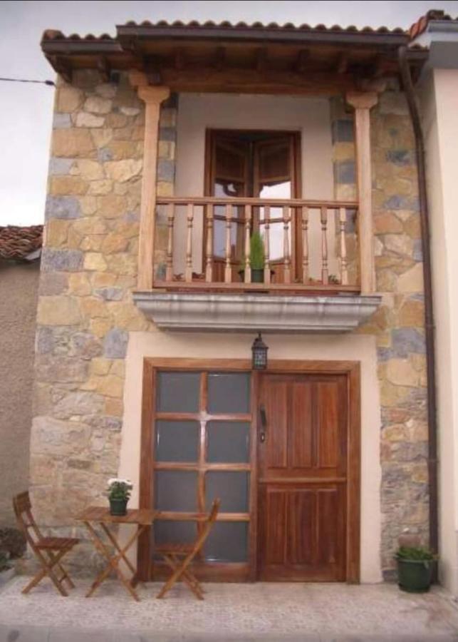 Вилла Casa Rural La Casina Sariego Экстерьер фото